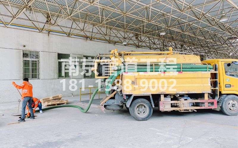 258桐庐工厂抽污水