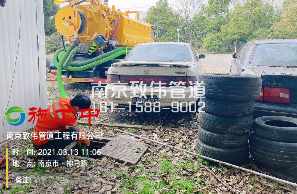 321桐庐工厂清掏化粪池